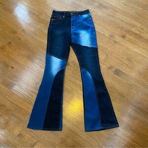 VIP Y2K two tone flare leg jeans - NWOT’s